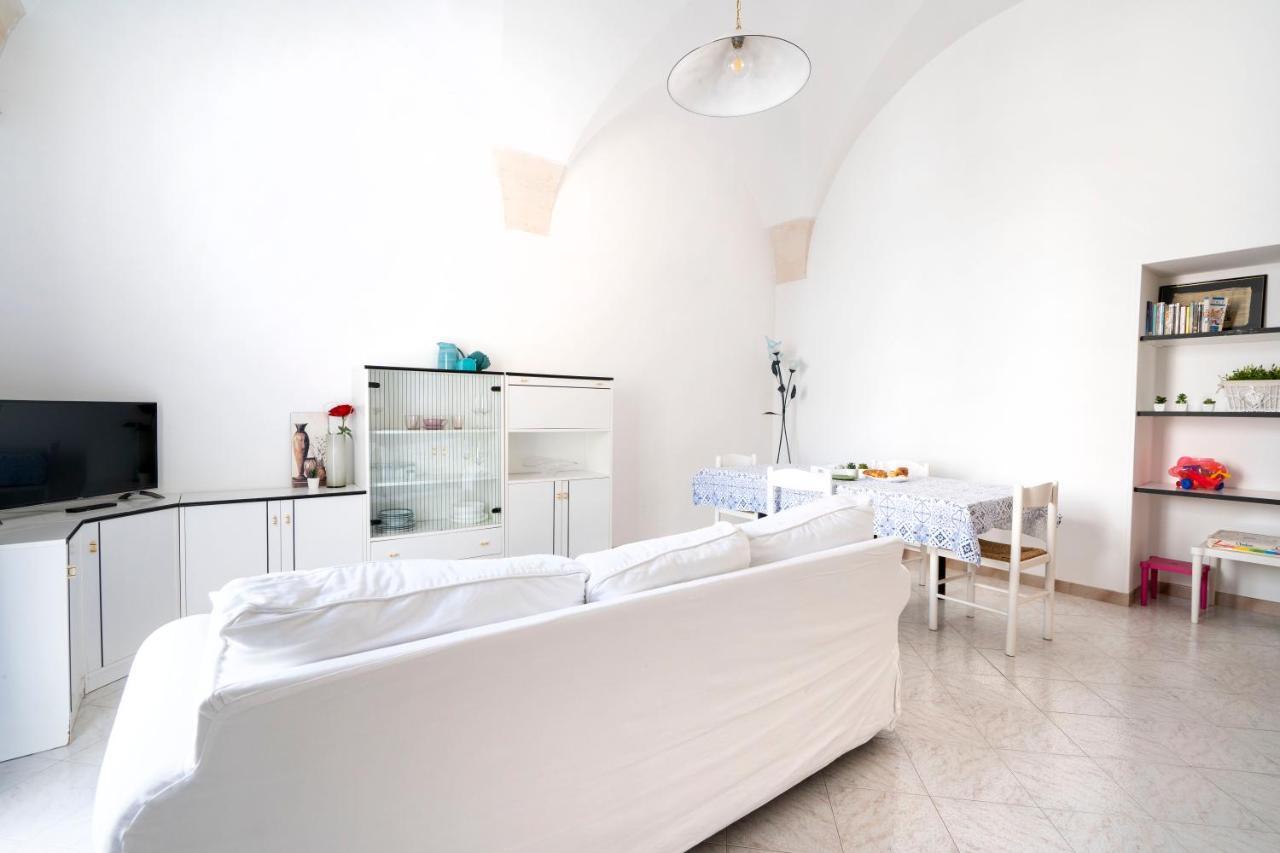 Typical Apulian Apartment Martina Franca Exterior photo