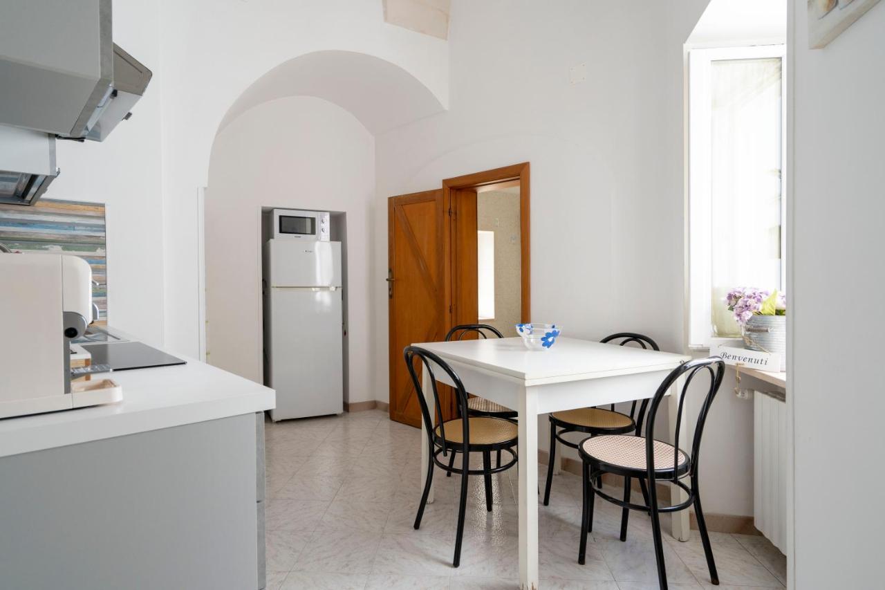 Typical Apulian Apartment Martina Franca Exterior photo